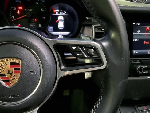 Used 2017 Porsche Macan GTS image 23