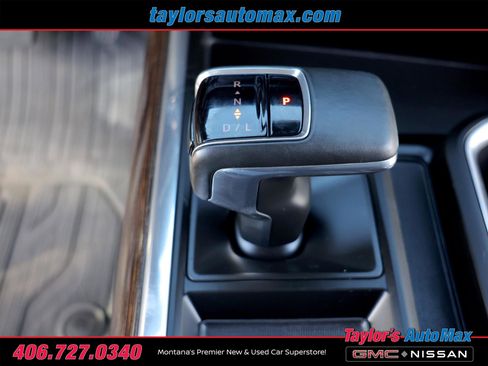 Used 2023 GMC Sierra 1500 Elevation image 21