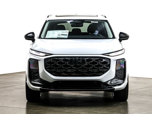 New 2026 Audi Q3 quattro 2.0T image 2