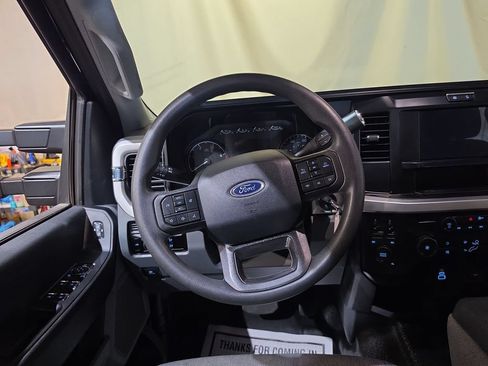 Used 2025 Ford F350 XL AWD/4WD image 11