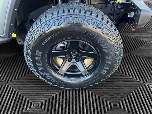 New 2023 Jeep Wrangler Sport S image 14