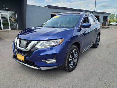 Used 2017 Nissan Rogue SL w/ SL Premium Package