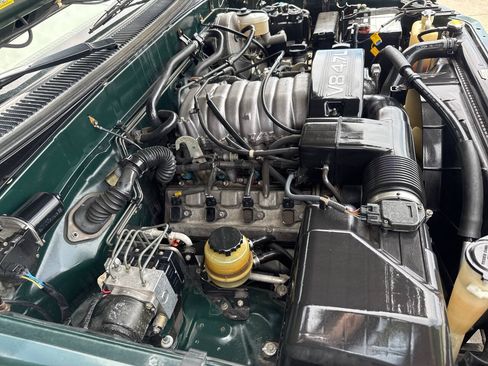 Used 2000 Toyota Tundra Limited RWD image 23