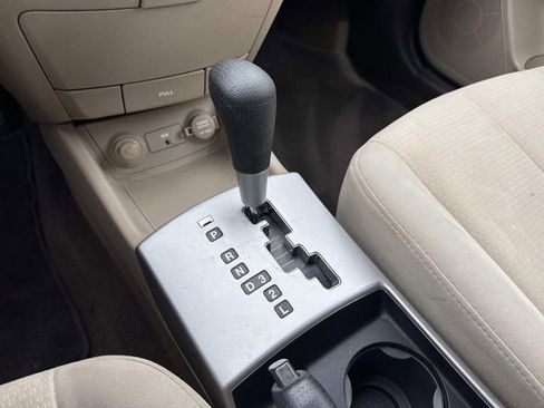 Used 2009 Hyundai Elantra GLS image 28