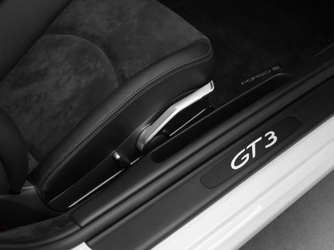 Used 2007 Porsche 911 GT3 image 23