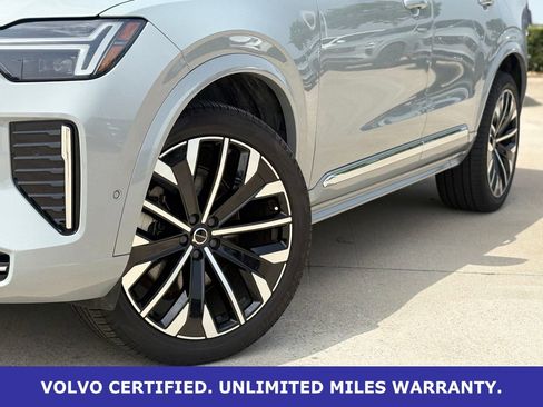 Certified 2025 Volvo XC90 B6 Plus AWD/4WD image 10