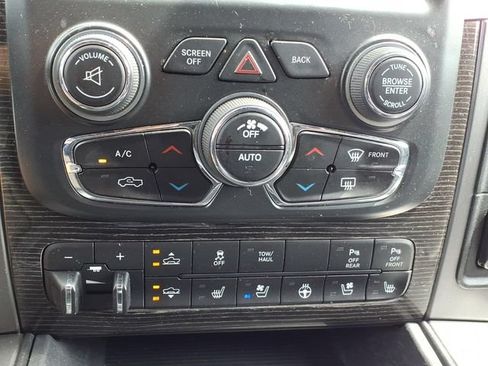 Used 2017 RAM 1500 Limited AWD/4WD image 31