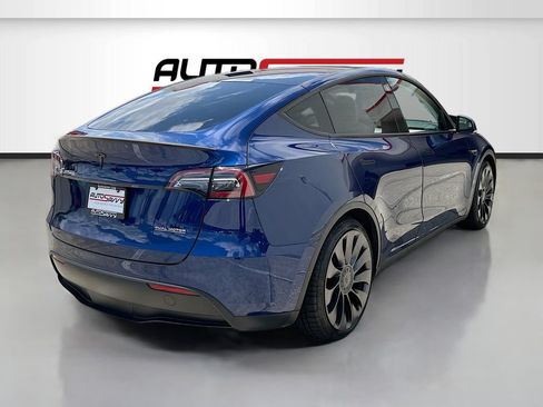 Used 2023 Tesla Model Y Performance AWD/4WD image 7