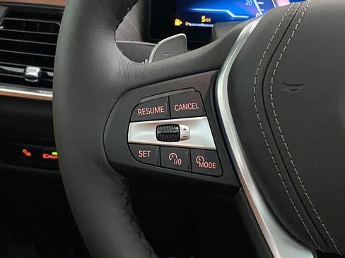 Used 2026 BMW X5 xDrive40i image 17