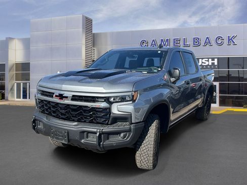 Used 2024 Chevrolet Silverado 1500 ZR2 w/ ZR2 Bison Edition AWD/4WD image 2