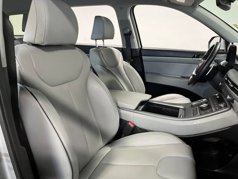 Used 2025 Hyundai Palisade SEL FWD image 10