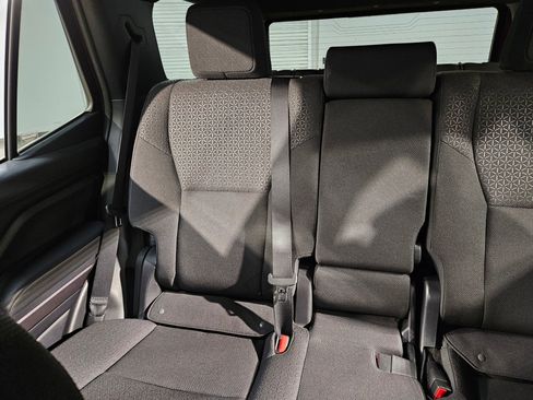 Certified 2025 Toyota 4Runner SR5 AWD/4WD image 12
