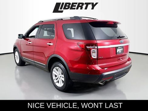 Used 2014 Ford Explorer XLT w/ Equipment Group 202A image 5