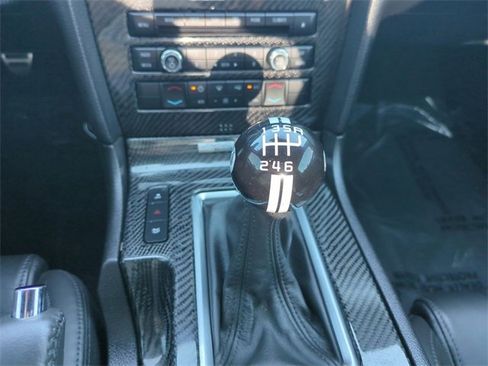 Used 2013 Ford Mustang Shelby GT500 image 17