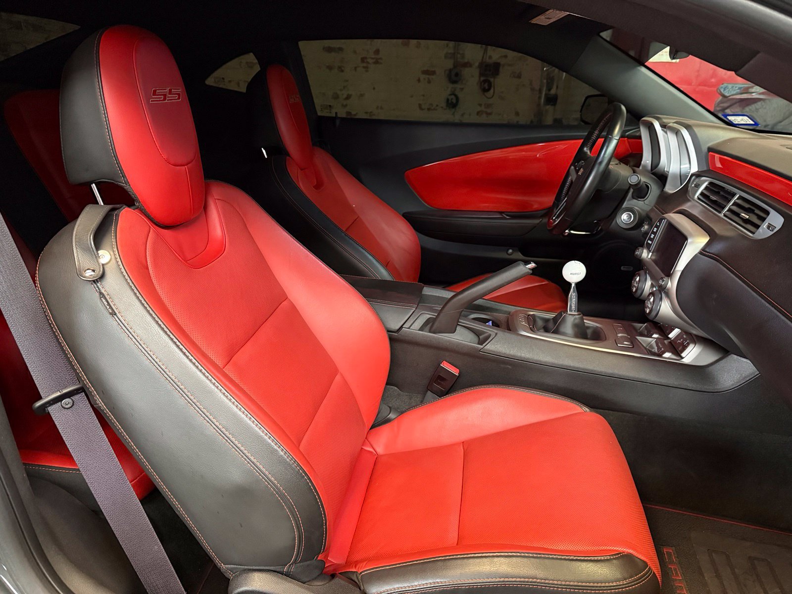 Used 2015 Chevrolet Camaro SS RWD image 2
