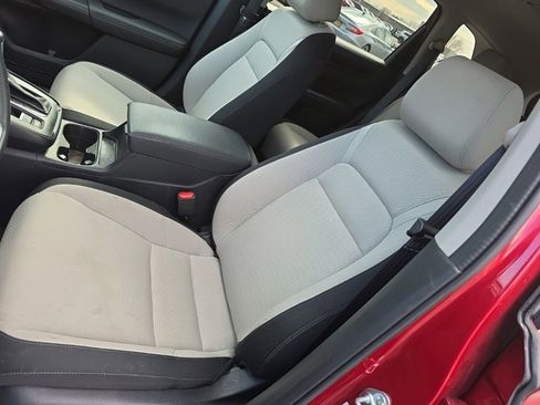 Used 2024 Honda CR-V EX image 10