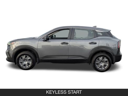 Certified 2025 Nissan Kicks S image 5