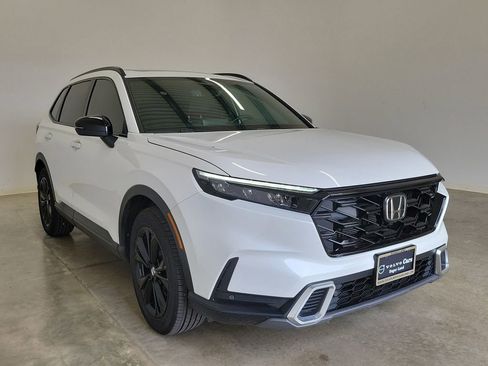 Used 2026 Honda CR-V Sport Touring image 4