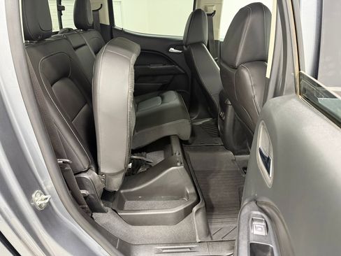 Used 2022 Chevrolet Colorado ZR2 w/ LPO, Power Package image 38