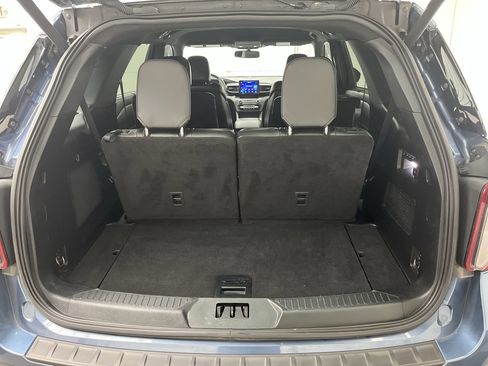 Certified 2020 Ford Explorer ST AWD/4WD image 32