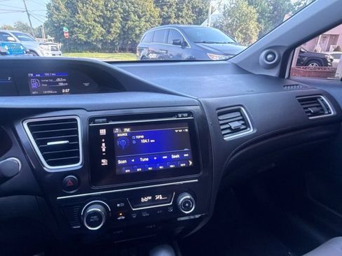 Used 2015 Honda Civic EX-L image 21