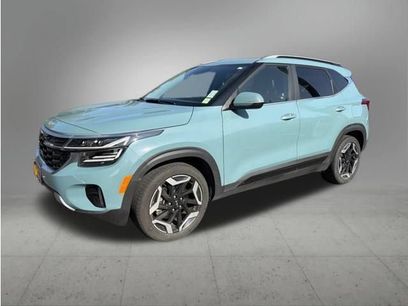 Used 2024 Kia Seltos SX w/ SX Sunroof Package