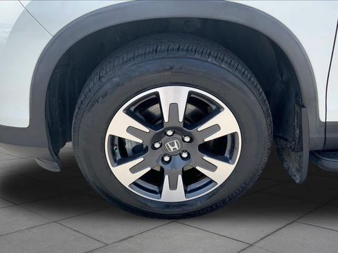Used 2019 Honda Ridgeline RTL-T image 10