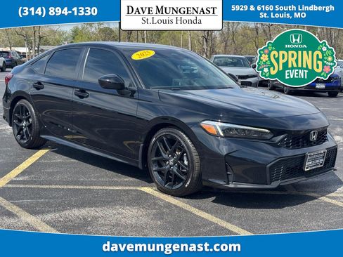 Used 2025 Honda Civic Sport image 1