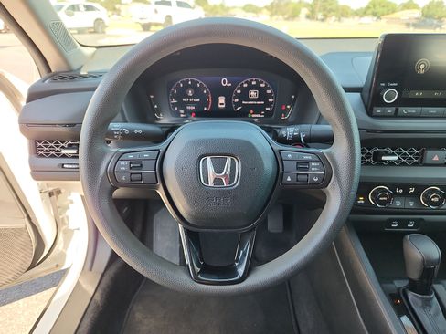 Used 2024 Honda Accord EX image 16