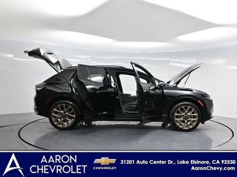 New 2026 Chevrolet Equinox EV RS image 3