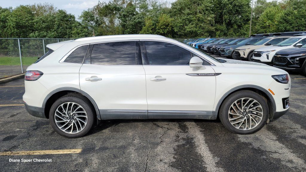 Used 2020 Lincoln Nautilus Reserve w/ Equipment Group 201A AWD/4WD image 7