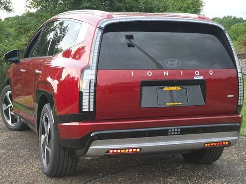 New 2026 Hyundai Ioniq 9 Limited image 24