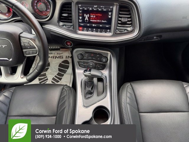 Used 2020 Dodge Challenger SRT Hellcat w/ Plus Package RWD image 27