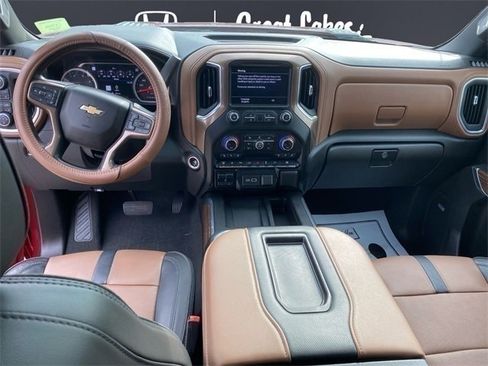 Used 2021 Chevrolet Silverado 3500 High Country image 10