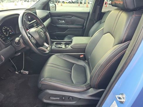 Used 2024 Honda Pilot TrailSport image 6