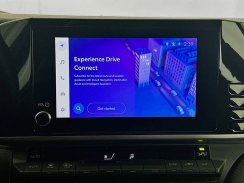 Used 2025 Toyota Camry SE image 22