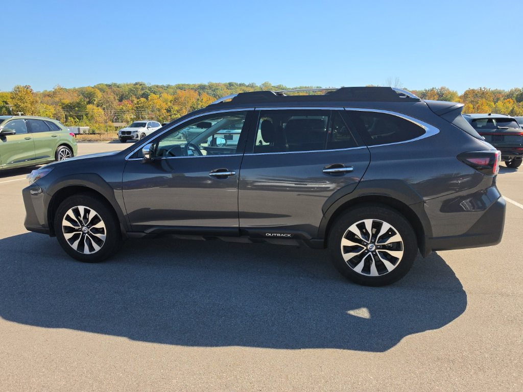 Used 2024 Subaru Outback Touring XT w/ Popular Package #2 AWD/4WD image 15