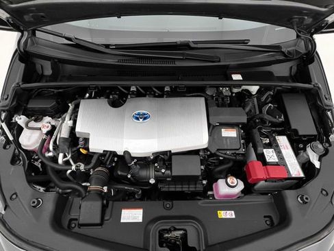 Used 2022 Toyota Prius Prime XLE FWD image 25