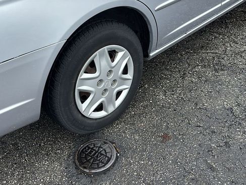 Used 2003 Honda Civic LX image 8