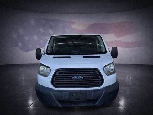 Used 2017 Ford Transit 150 XL image 7