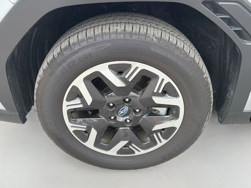 Used 2026 Subaru Forester Premium AWD/4WD image 41