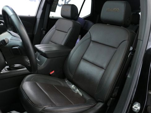 Certified 2023 Chevrolet Traverse High Country image 23