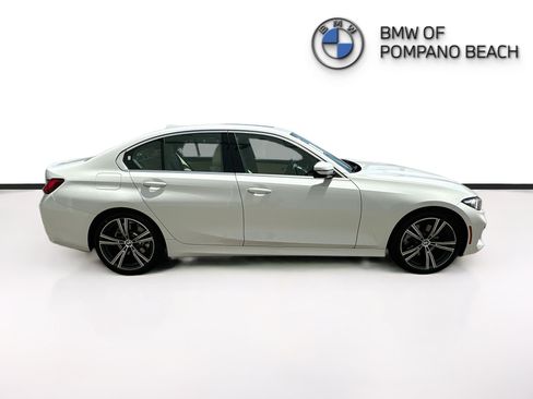 Used 2024 BMW 330i Sedan w/ Convenience Package RWD image 8