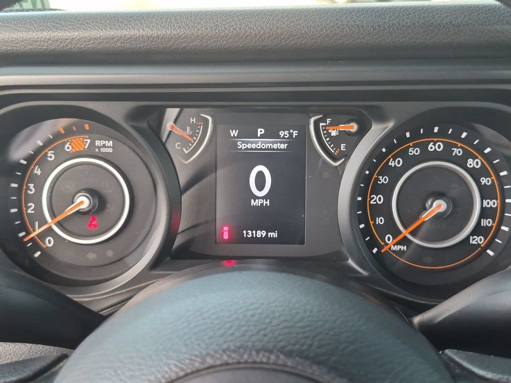 Used 2024 Jeep Wrangler Sport AWD/4WD image 18
