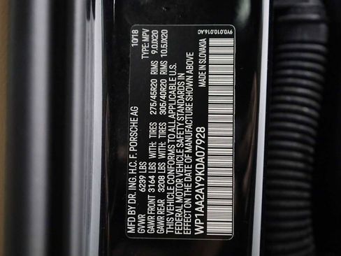 Used 2019 Porsche Cayenne image 44