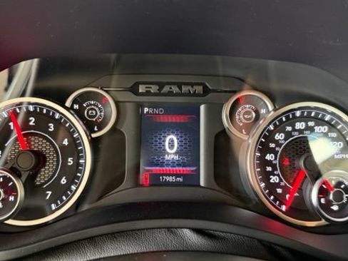 Used 2025 RAM 2500 Big Horn AWD/4WD image 21