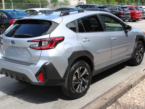 Used 2024 Subaru Crosstrek 2.0i Premium AWD/4WD image 6