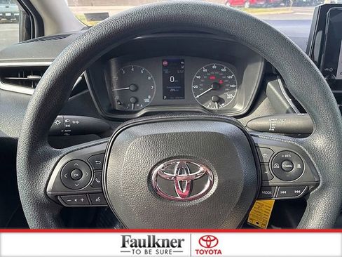 Certified 2025 Toyota Corolla LE FWD image 23