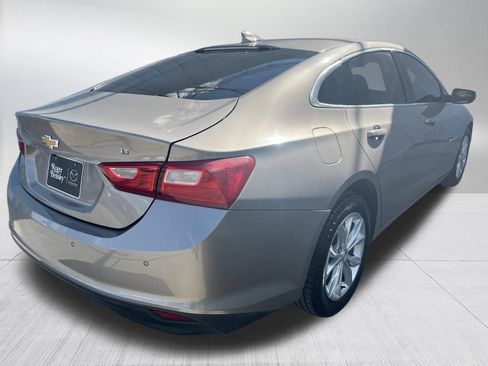 Used 2024 Chevrolet Malibu LT FWD image 9