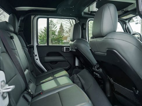 New 2026 Jeep Gladiator Mojave AWD/4WD image 10